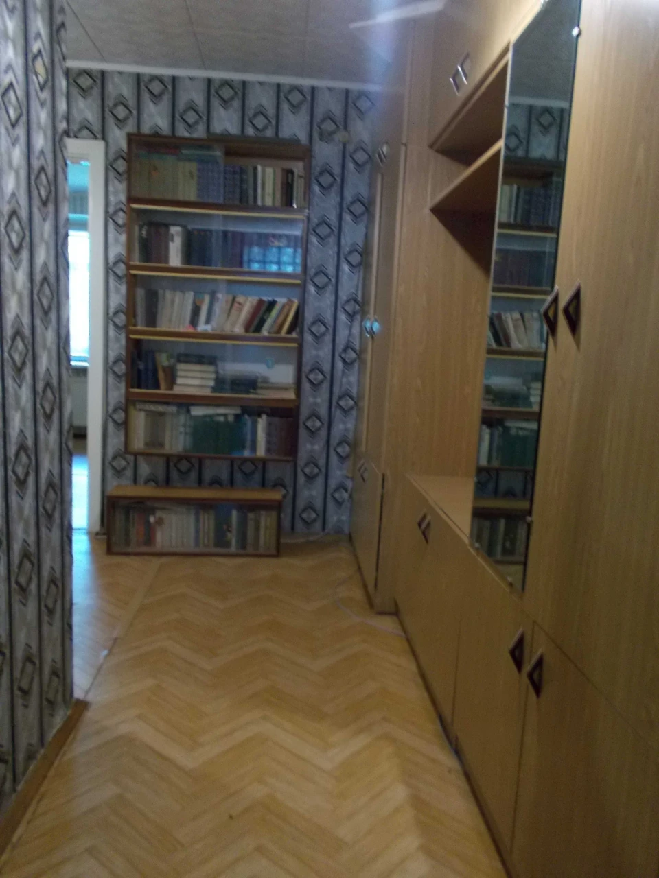 Продам 2-х кімнатну квартиру 55 м2 3\13 поверх м. Чернігів