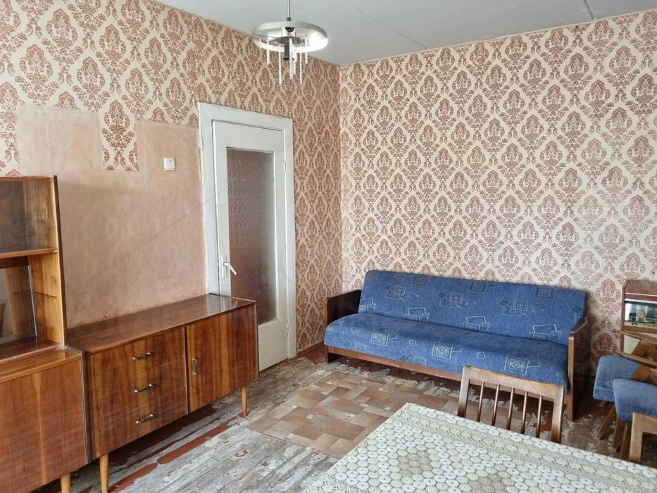 4 кімнатна квартира 64м2 по пр. Лук'яненка в районі Ниви-KI