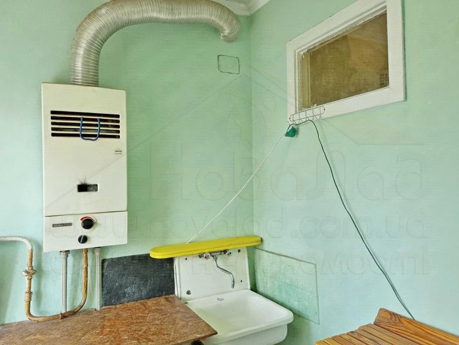 4 кімнатна квартира 64м2 по пр. Лук'яненка в районі Ниви-KI