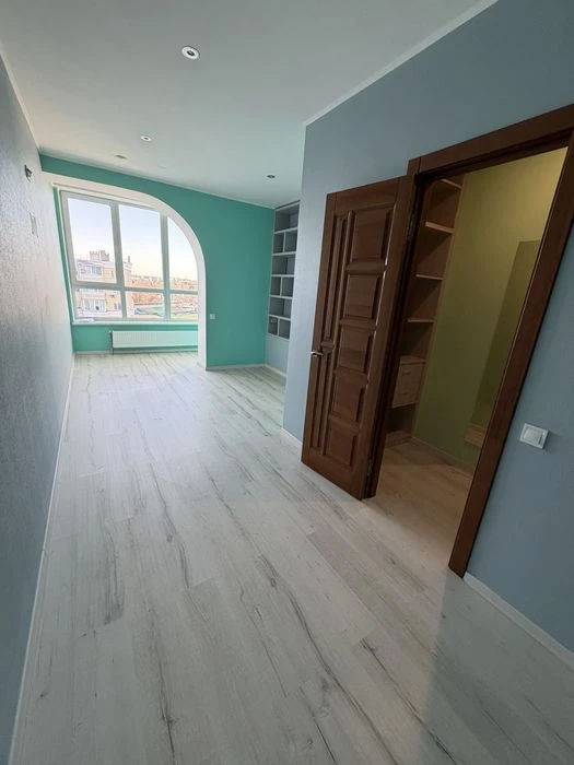Продаж дворівневої  квартири в центрі , 208 м2, автономне оп