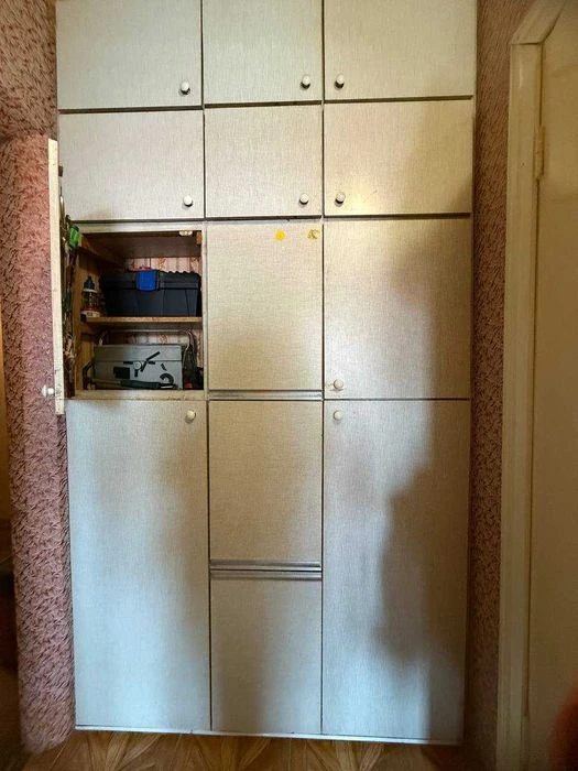 Пропонується до продажу трикімнатна квартира в районі Масани