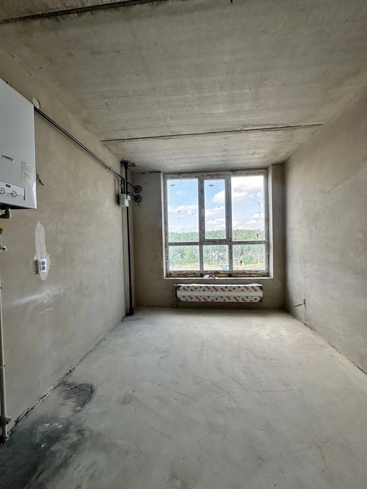 Продаж 2-кімнатна в центрі міста