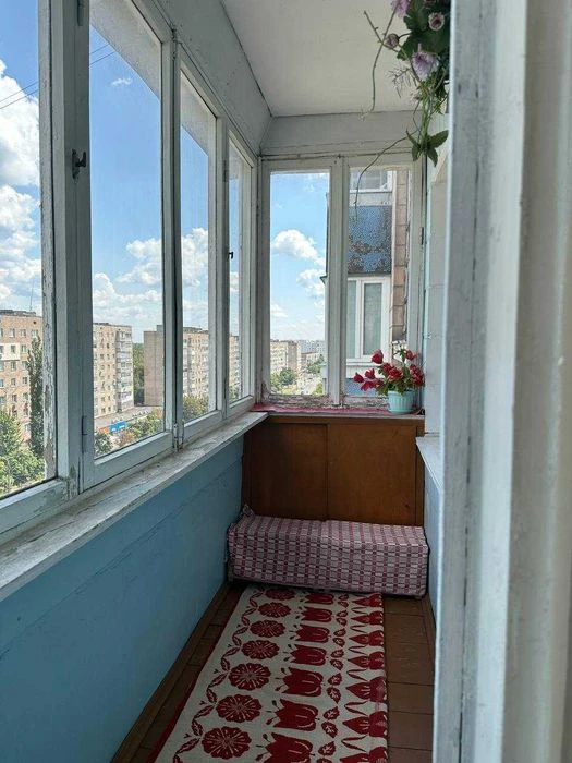 Ціну знижено! Продаж 3-кімнатної квартири по проспекту Левка