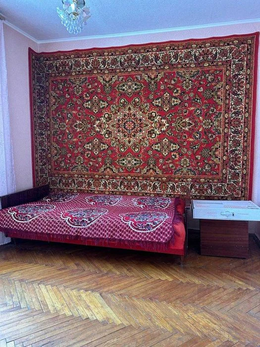 Ціну знижено! Продаж 3-кімнатної квартири по проспекту Левка