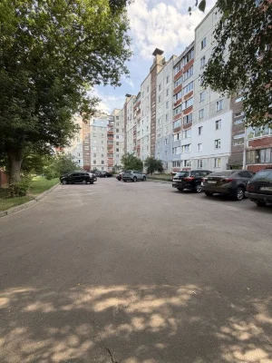 Продаж  3-х кімнатної квартири в центрі міста ЦУМ