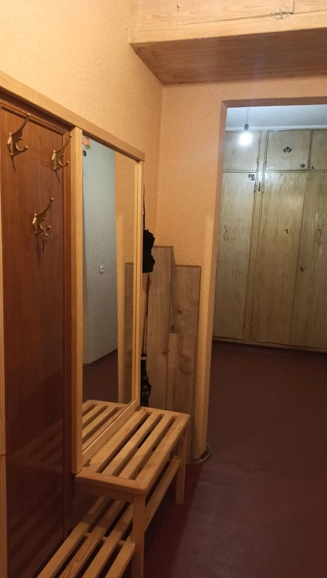 Простора 4-Кімнатна Квартира В Центрі  Чернігова