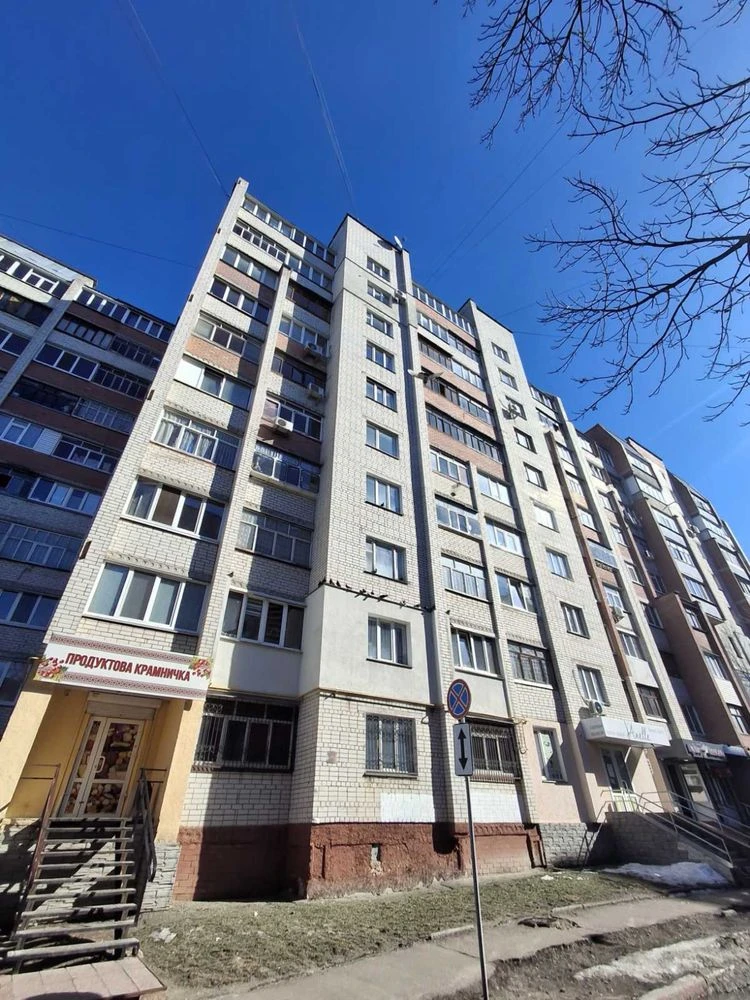 Топ локація! 3-х кімнатна квартира 75 м2