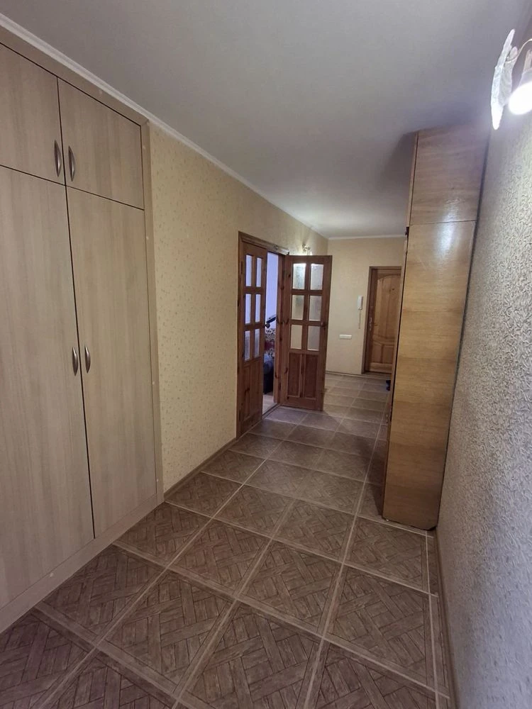 Топ локація! 3-х кімнатна квартира 75 м2