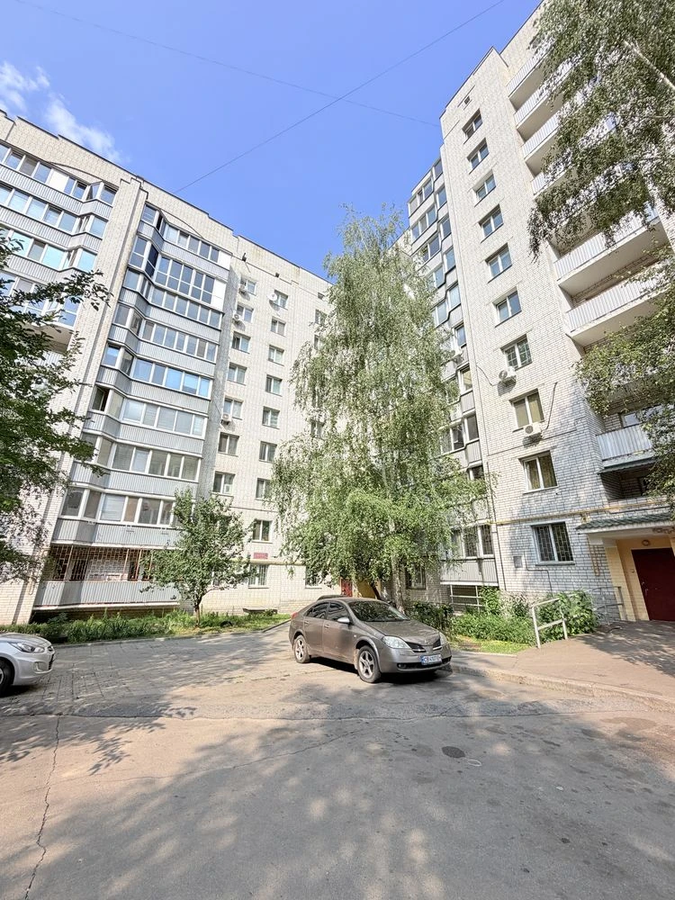 ТЕРМІНОВО!!42м2 Продаж гарної 1 кім квартири
