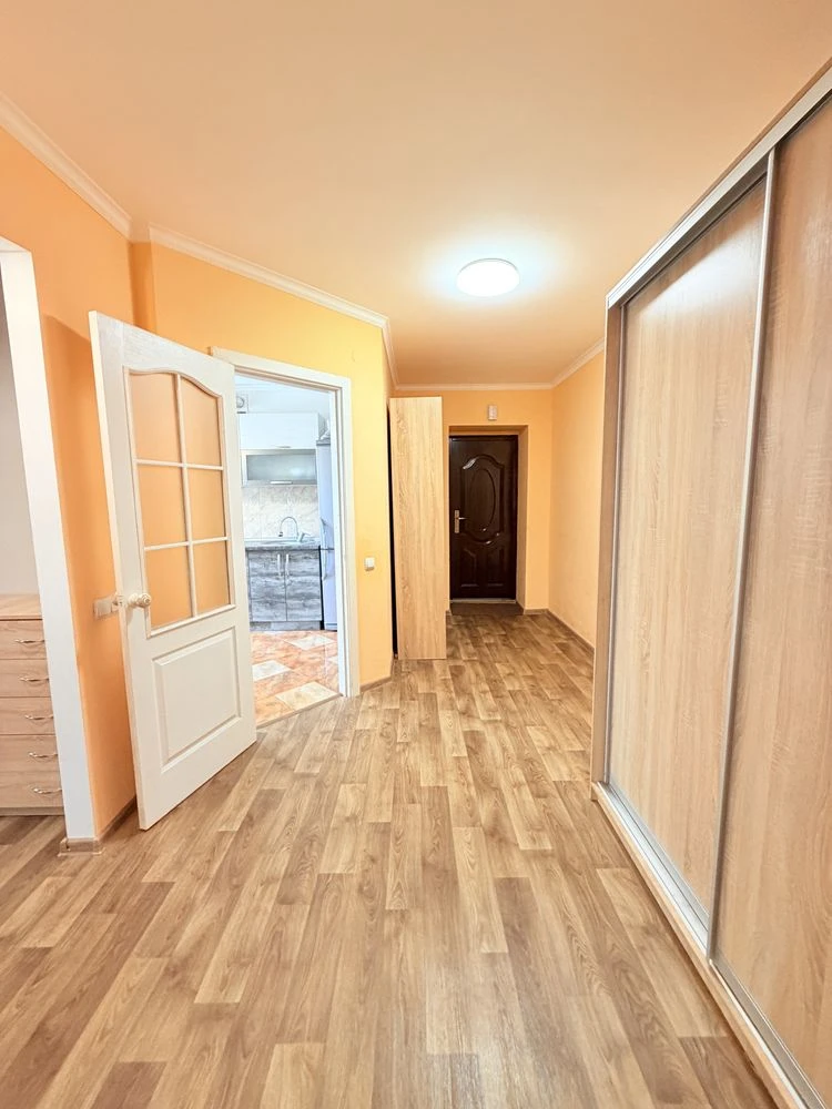 ТЕРМІНОВО!!42м2 Продаж гарної 1 кім квартири
