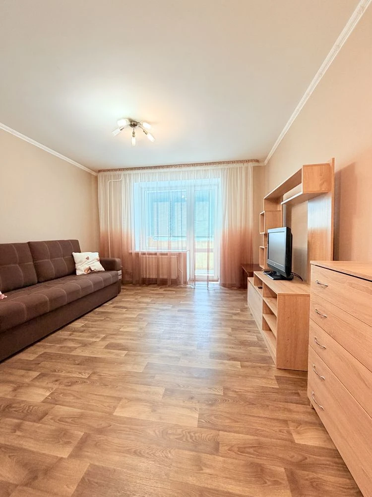 ТЕРМІНОВО!!42м2 Продаж гарної 1 кім квартири