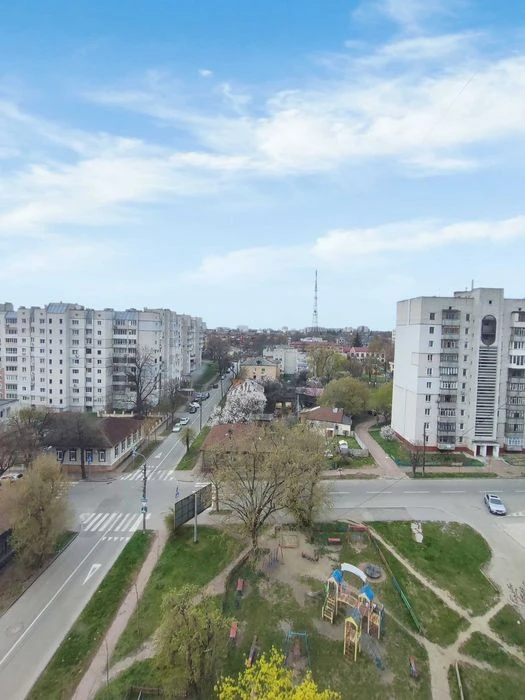 Ідеальна квартира в Центрі/ 4 кімнати,80 м²/Цегляний будинок