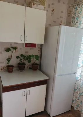 Гарненька двостороння 1на кв-ра в районі Електрону !!