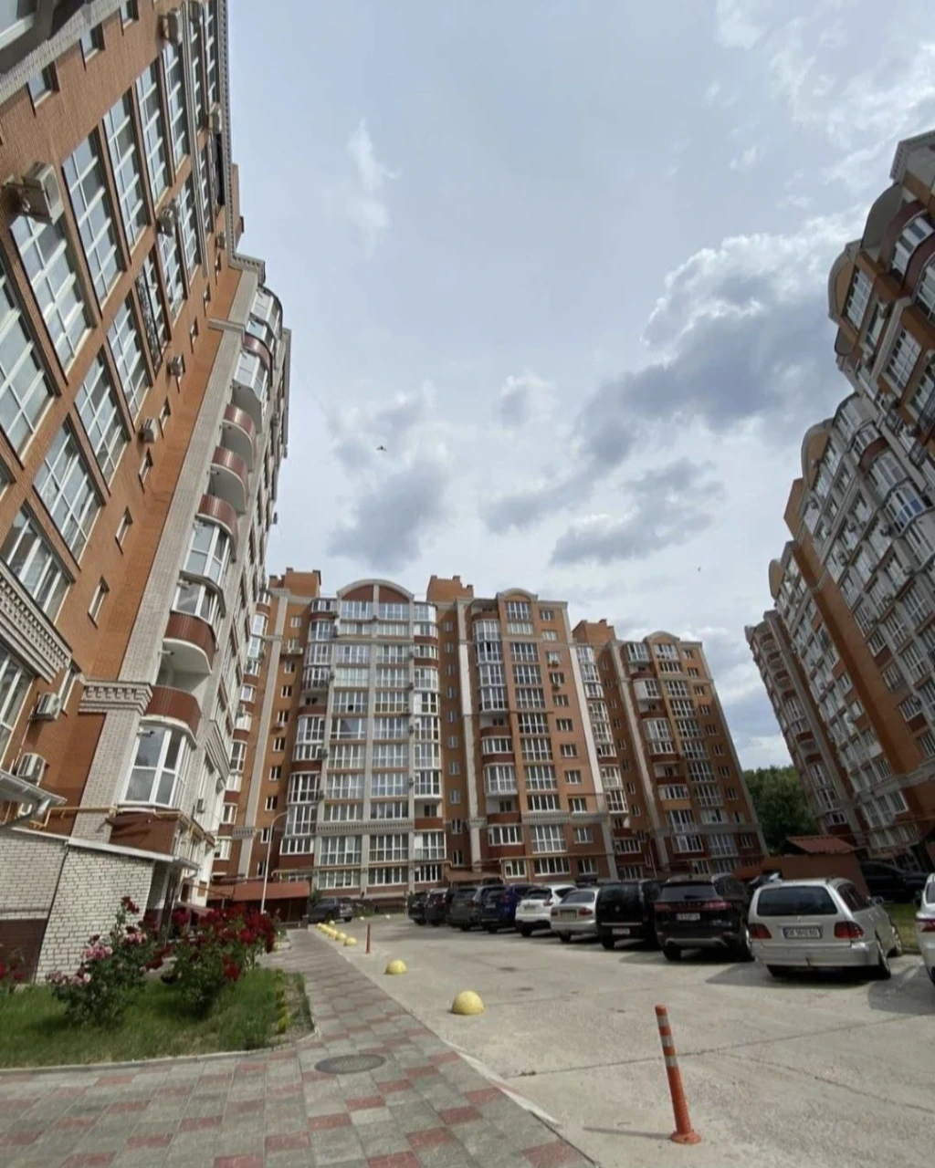 Срочно!!133м2 Продаж  3 кім квартири БРЯНСЬК