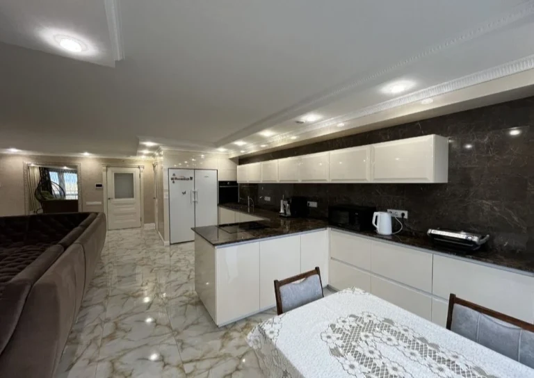 СРОЧНО!133.5 м2 Продаж 3 х кім.квартири преміум класу Брянсь