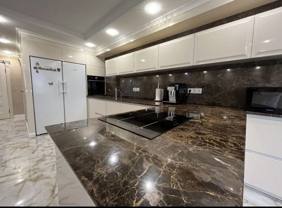 СРОЧНО!133.5 м2 Продаж 3 х кім.квартири преміум класу Брянсь