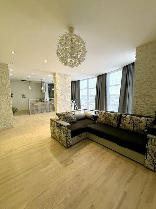 Пять Кутів 94м2 Продаж 2 кім квартири