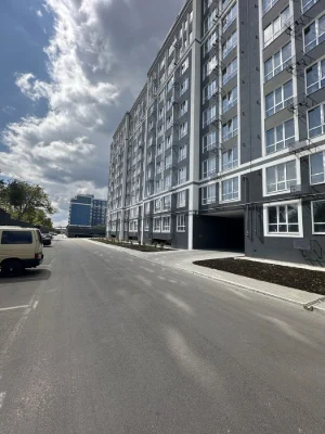 Продам евродвушку Ремонт Центр Голливуд Сертификат