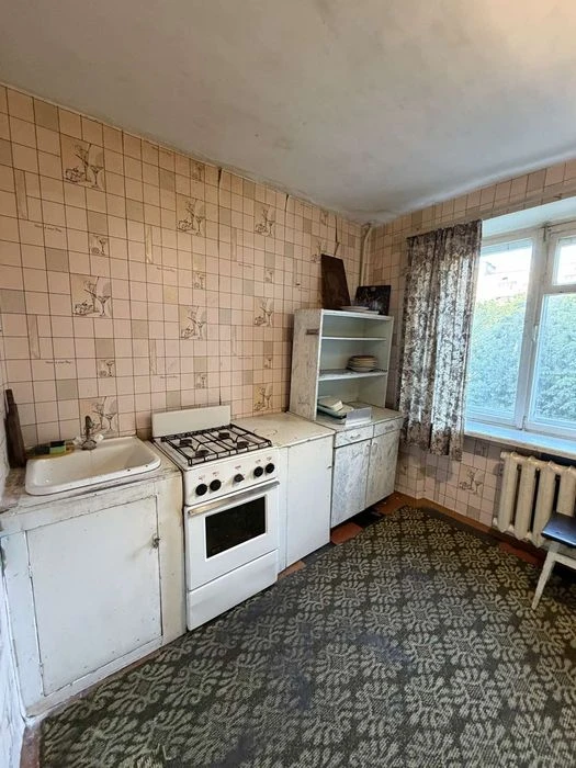 48 м2 Голливуд-Вена Продам 2 ком