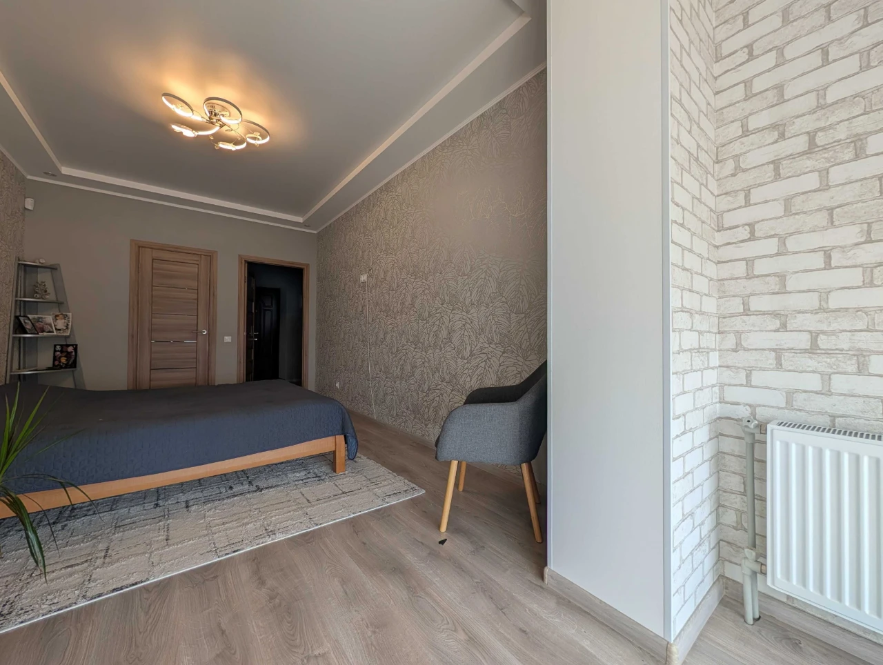 Видова дворівнева квартира з ремонтом Масани 101 м² RD