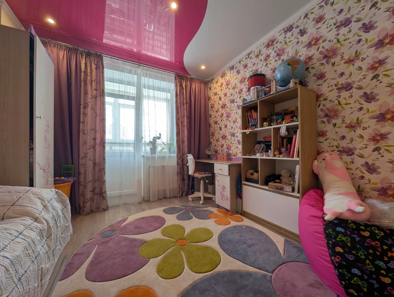 Видова дворівнева квартира з ремонтом Масани 101 м² RD