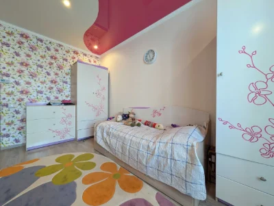 Видова дворівнева квартира з ремонтом Масани 101 м² RD