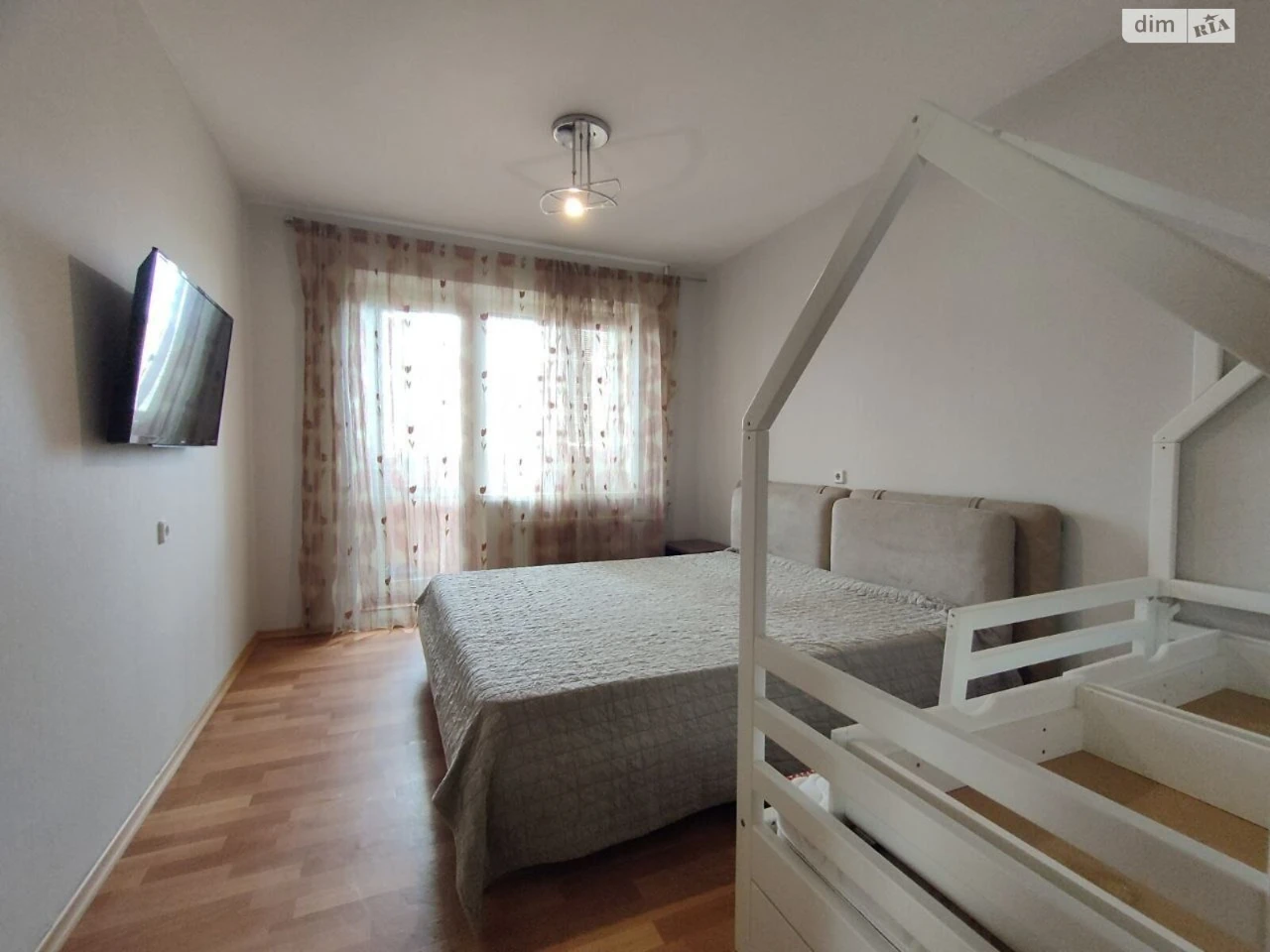 Продаж Квартира Масани