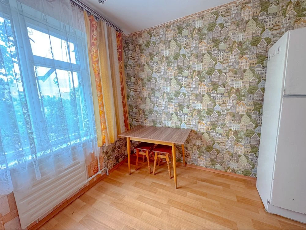 Продаж 1-кімн квартири в районі Ниви