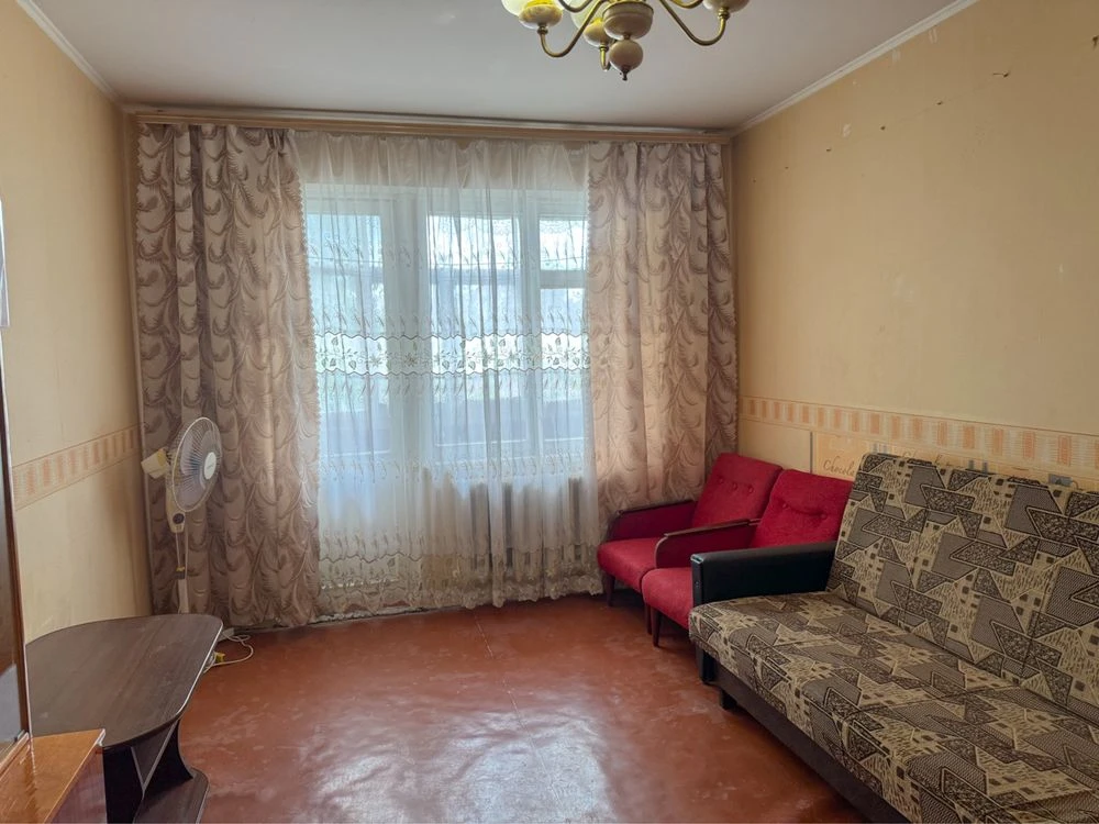 Продаж 1-кімн квартири в районі Ниви