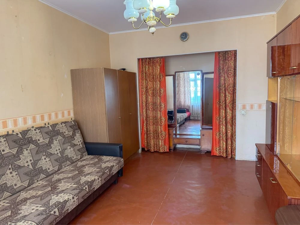 Продаж 1-кімн квартири в районі Ниви