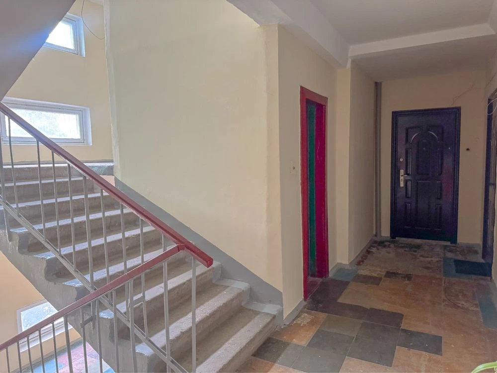 Продаж 1-кімн квартири в районі Ниви