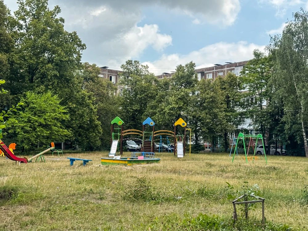 Продаж 1-кімн квартири в районі Ниви
