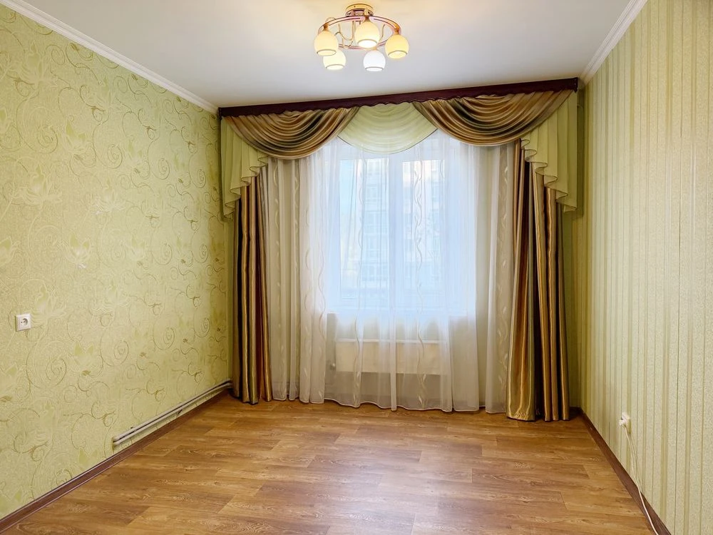 3 кім квартира вул. Єськова 2 пов. Індивідуальний лічильник