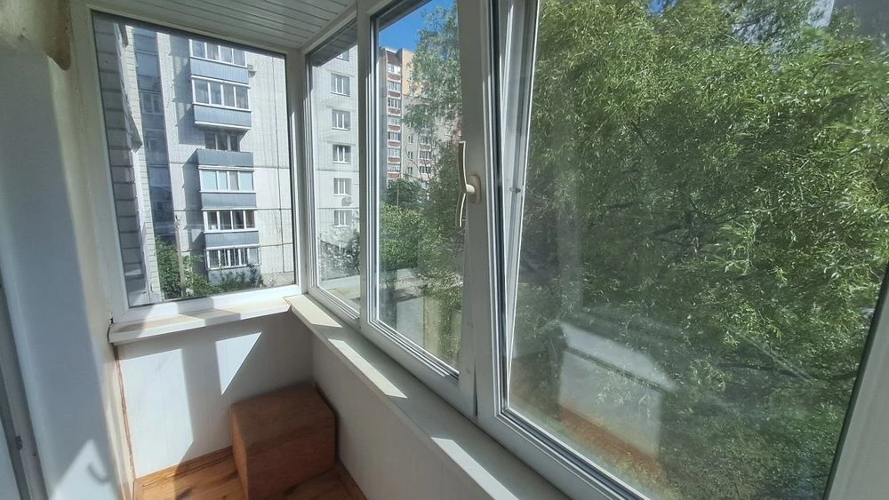 Продаж 1 кім кв. "Заходь та Живи" 38м2 з меблями і технікою