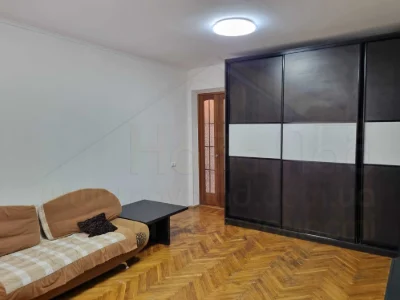 3 кімнатна квартира 73м2 з ремонтом, 3 поверх район Градецьк