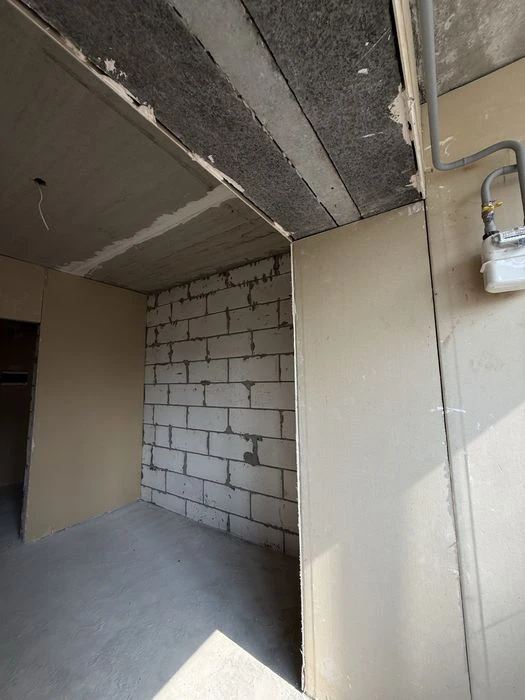 Продаж 1-кімнатної квартири в центрі міста з автономним опал