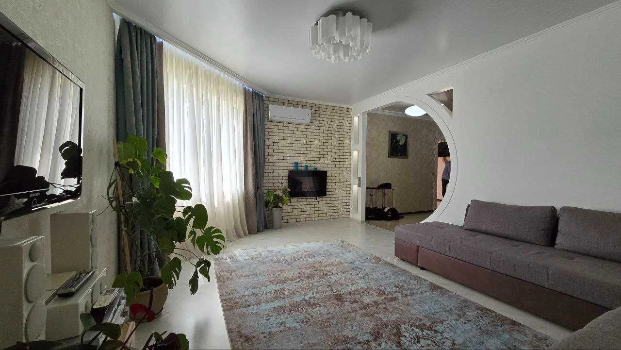 Продаж 3кімнатної квартири Центр новобудова