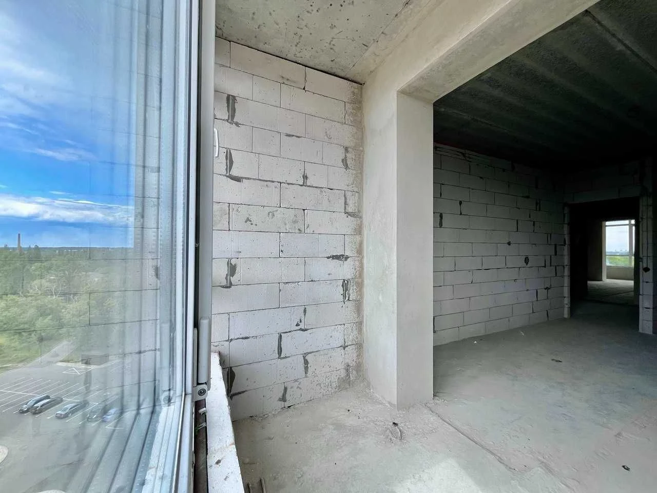 ПРОДАЖ великої 2-кімнатної квартири (73,5 м2) в Новобудові 2