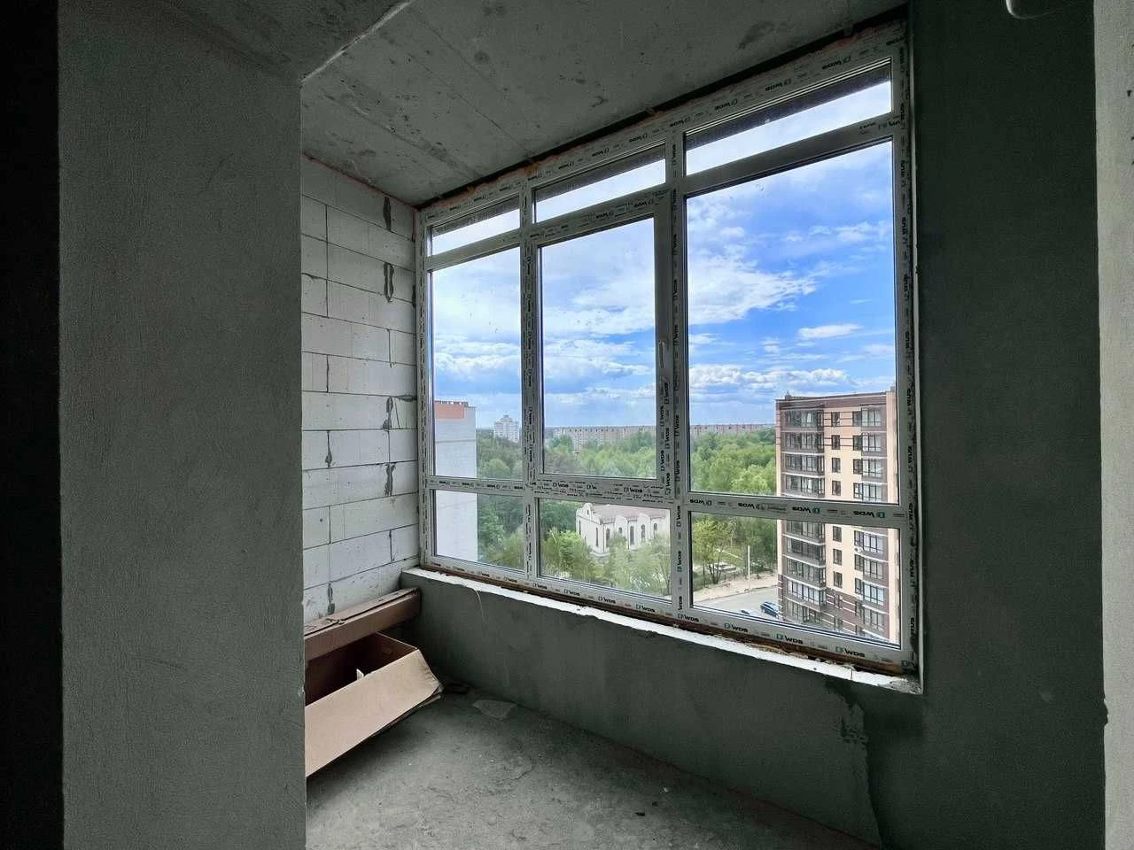 ПРОДАЖ великої 2-кімнатної квартири (73,5 м2) в Новобудові 2
