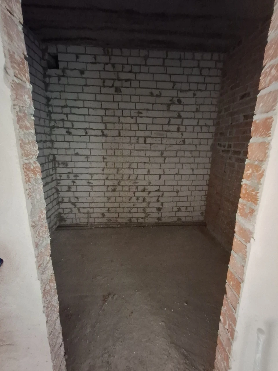 Новобудова 54м2  ЦЕНТР Продам 1 кім квартиру