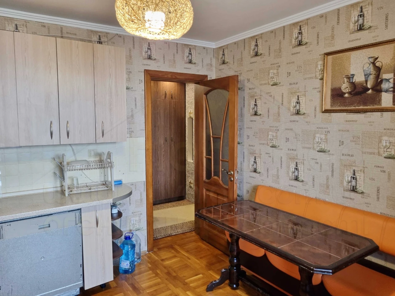 3 кімн квартира 90м2 з ремонтом, меблями і технікою р-н Holl