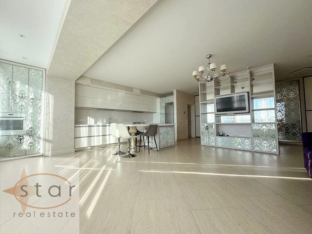 Продаж квартири 80 м2, пр-т Перемоги 119а