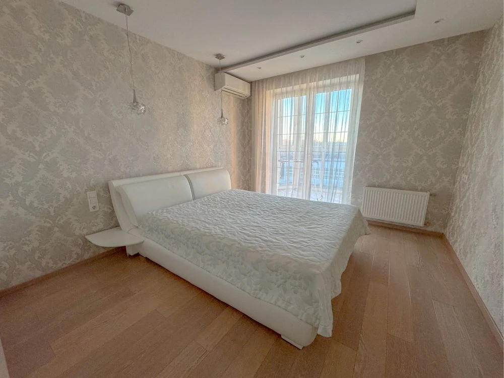 Продаж квартири 80 м2, пр-т Перемоги 119а