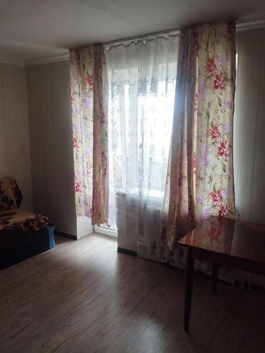 Большая 1-ком.квартира на Бобровице 36м2, 5/5