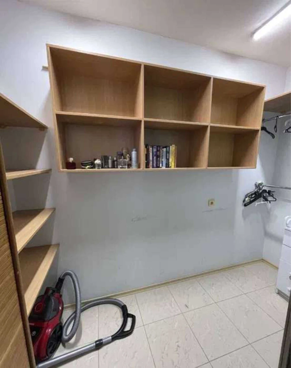 Продам 2-к кв. 57м2, 6/10, газ | Центр, Дом со шпилем | м.Ма