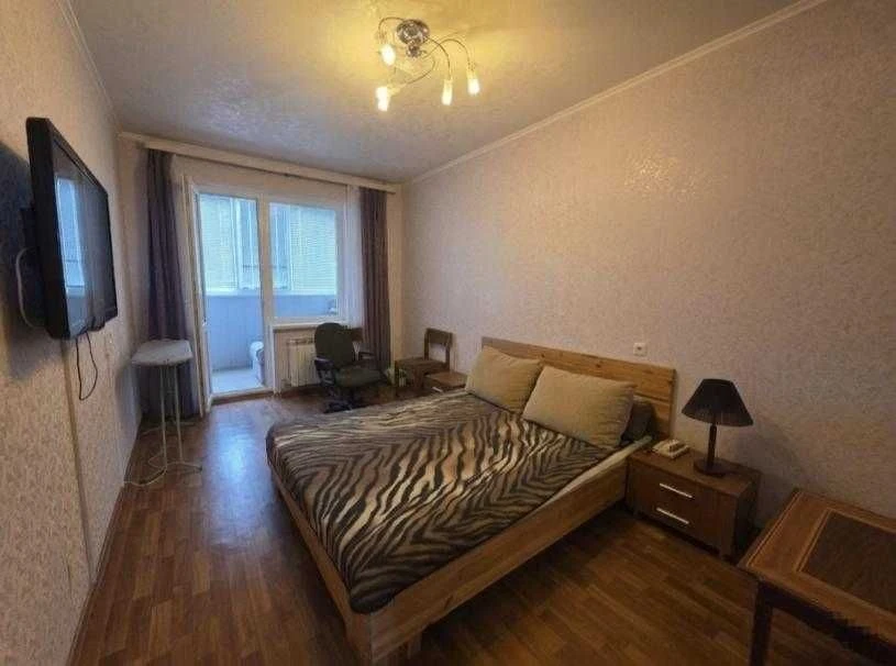 Продам 3к.кв. 65 м2 на Алексеевке, пр.Победы, за Классом.