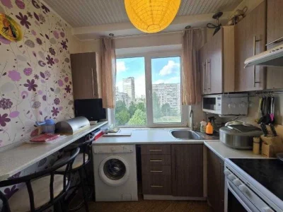 Продам 3к.кв. 65 м2 на Алексеевке, пр.Победы, за Классом.