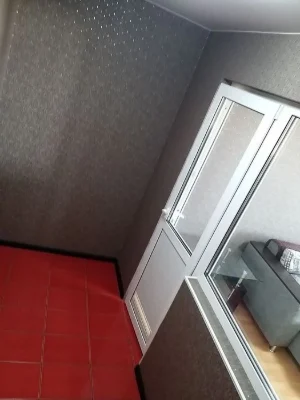 Квартира з неперевершеним видом на Дніпро та ремонтом на Мит