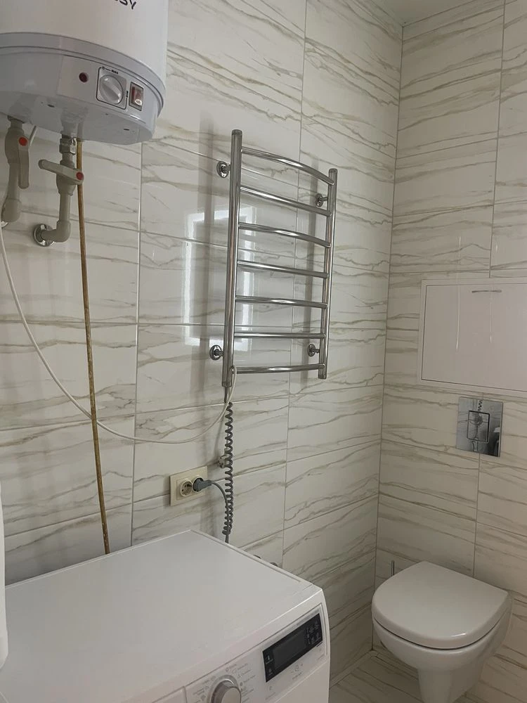 Продам квартиру 50м2, ремонт, ЖК Дом з Ротондами, Павловка,