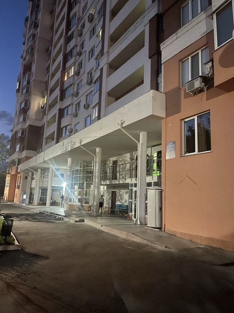 Продам квартиру 50м2, ремонт, ЖК Дом з Ротондами, Павловка,